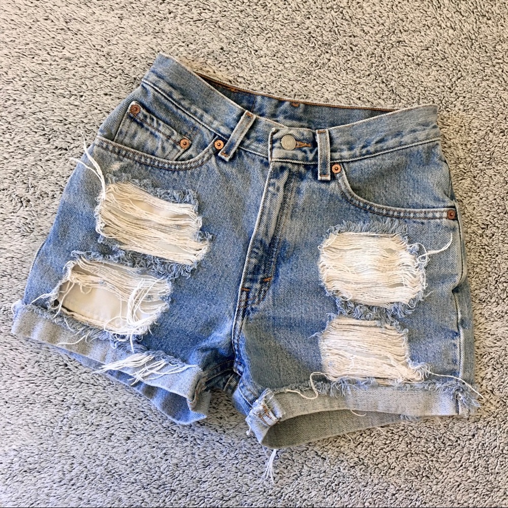 Vintage Levi’s 512 Distressed Cuffed Jean Shorts